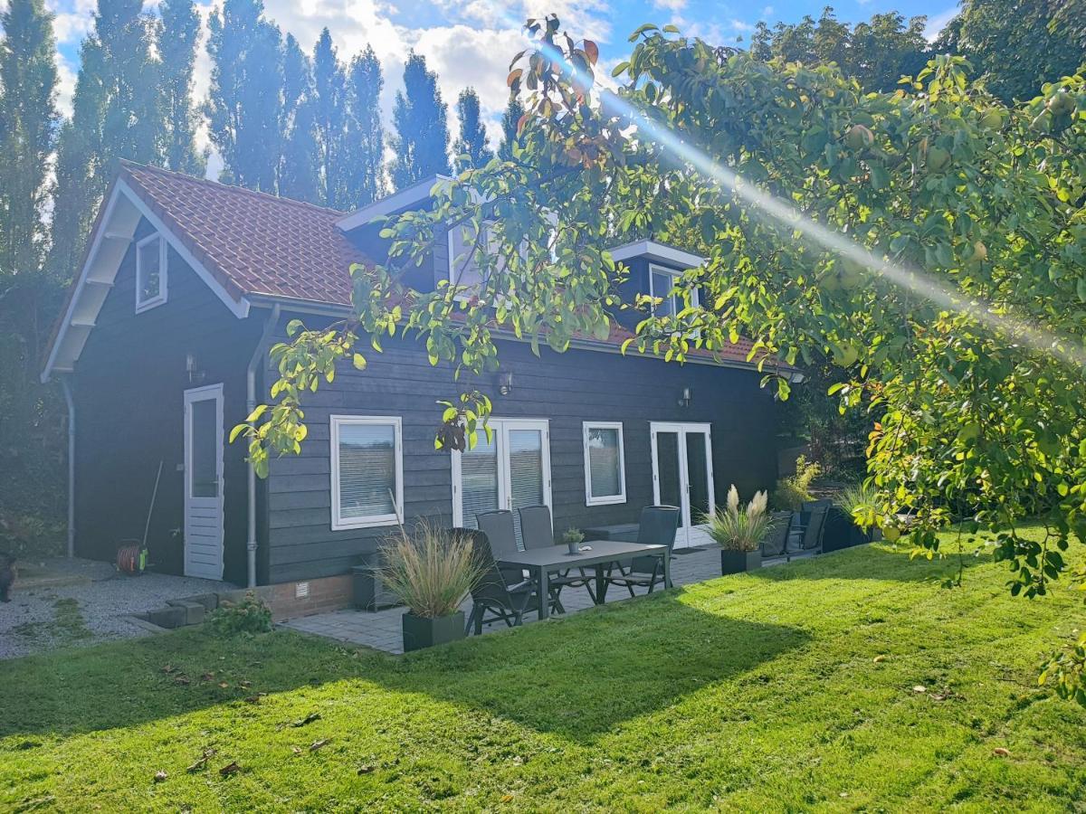 My Lodge Dinteloord Eksteriør bilde